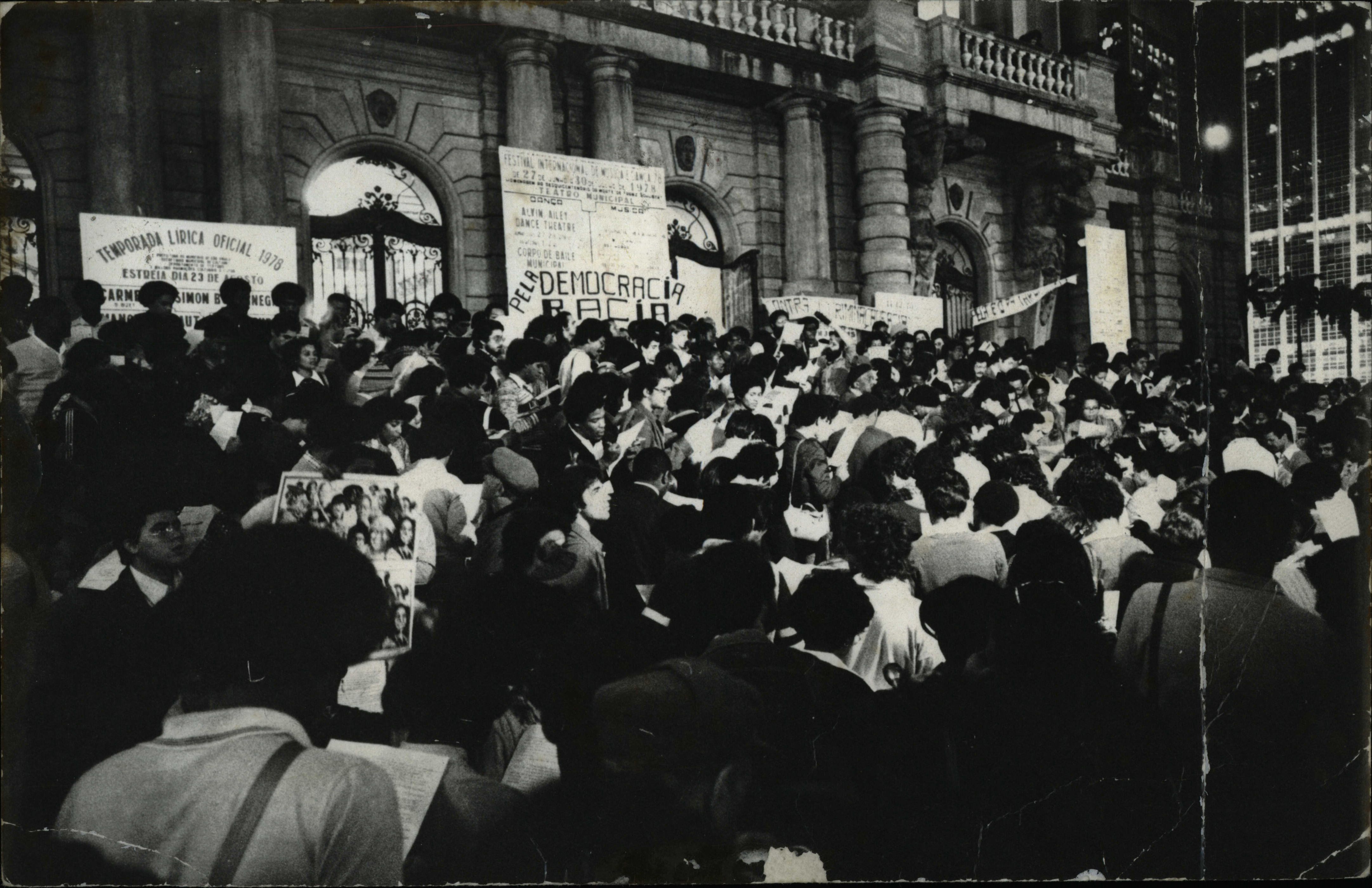 Ato do Movimento Negro Unificado