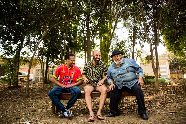 Espetáculo mergulha nas subjetividades da paternidade e das masculinidades negras