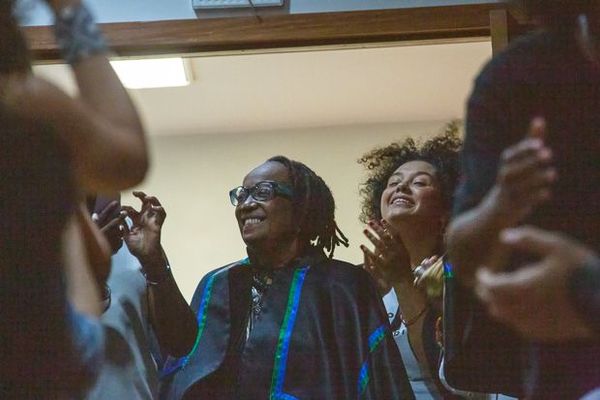 Sueli Carneiro recebe título de doutora honoris causa na UnB