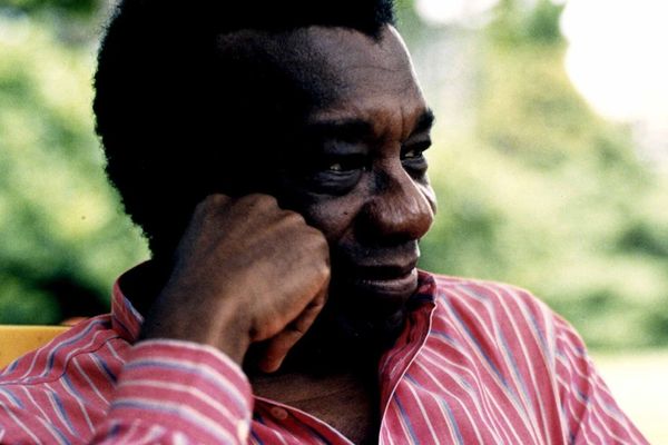 Milton Santos, 100 anos: quais ensinamentos e legado o intelectual nos deixa para a construção de novos horizontes sociopolíticos?
